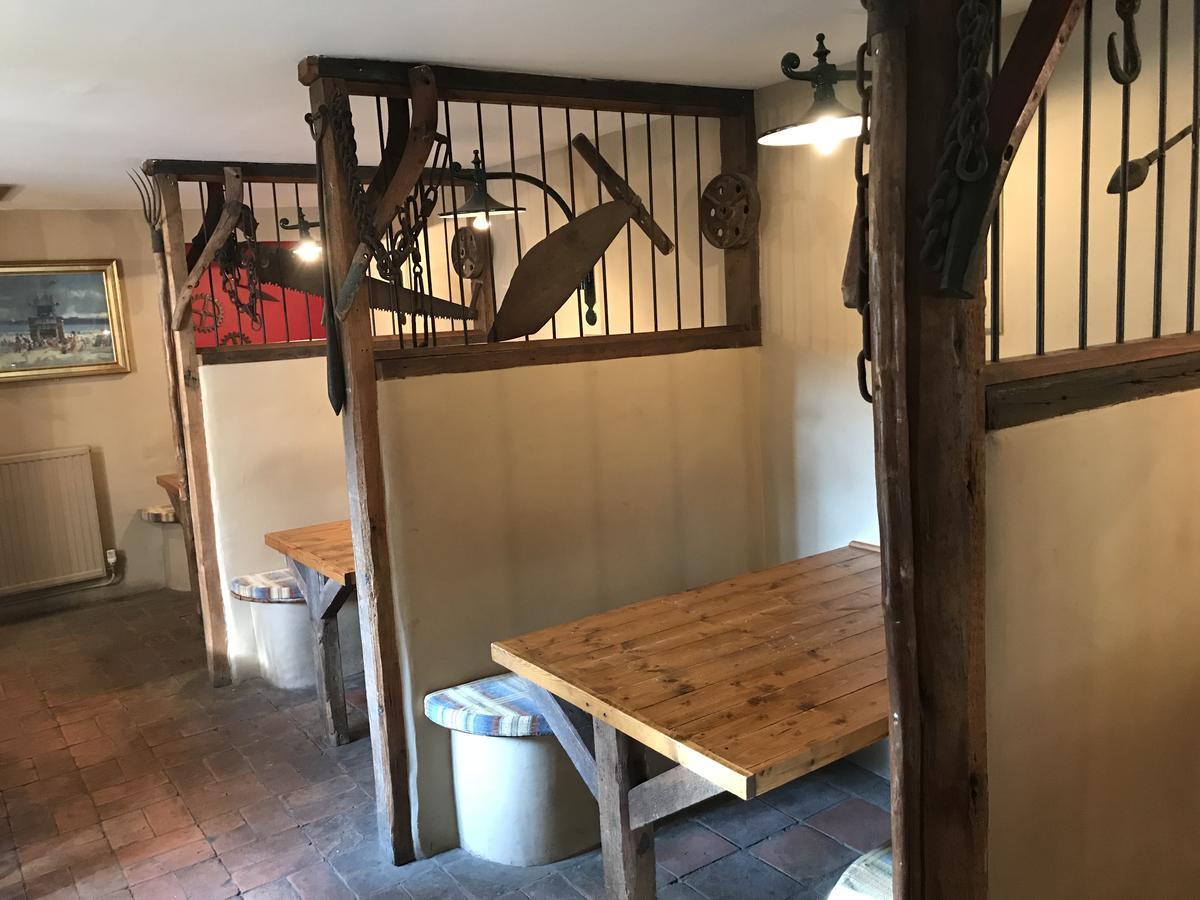 ホテルKenninghall Red Lion ノリッチ エクステリア 写真
